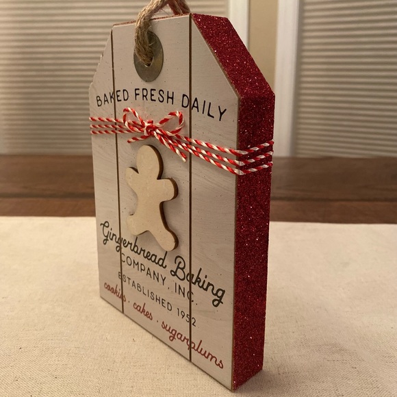 Christmas Gingerbread Man Wood Decor Sign For Tier Trays Tabletop Or Shelf - Picture 11 of 12